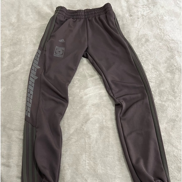 Yeezy Calabasas Track Pants - Picture 2 of 6